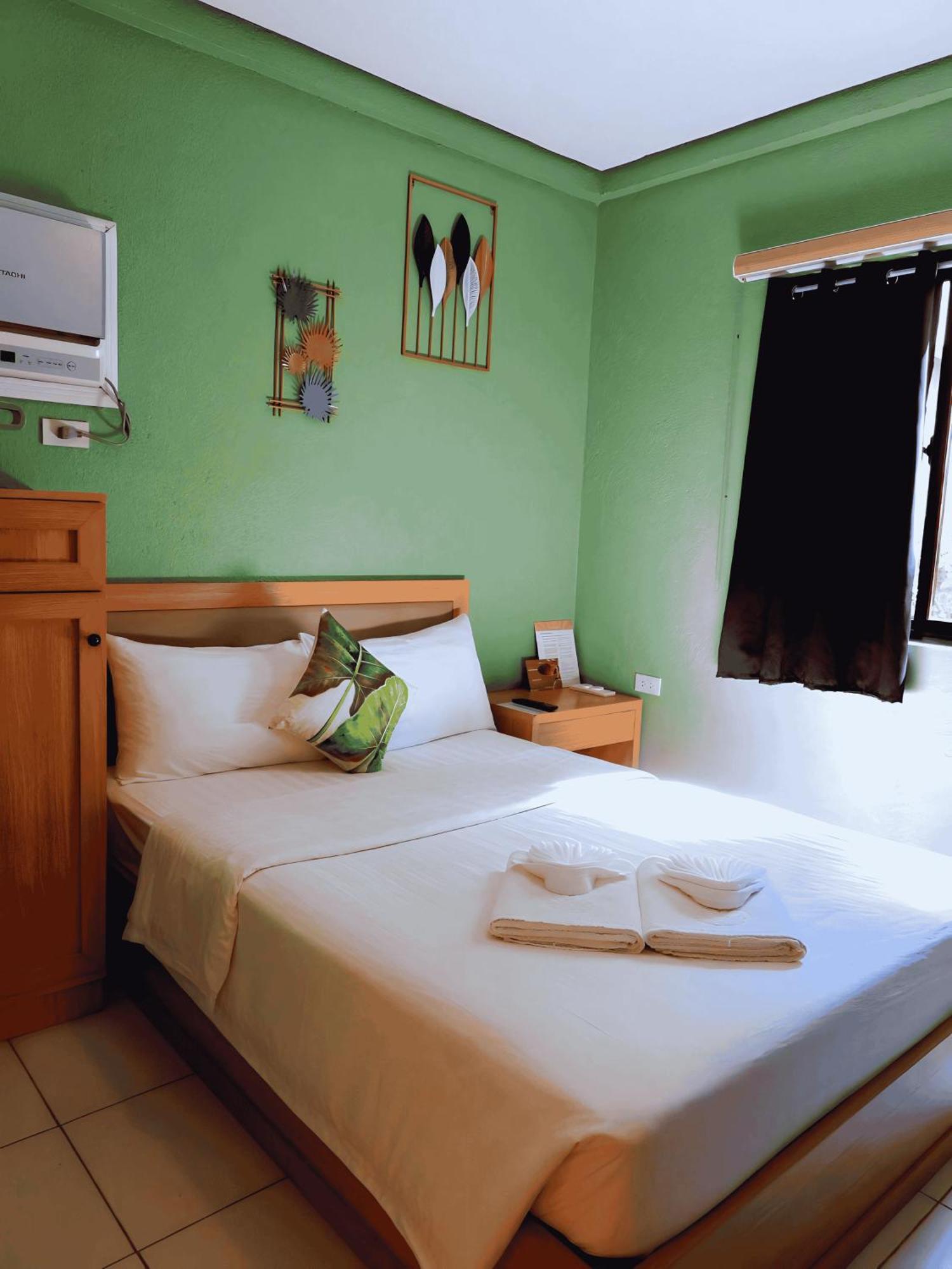 Pearl Vista De Coron Resort Hotel Exterior photo