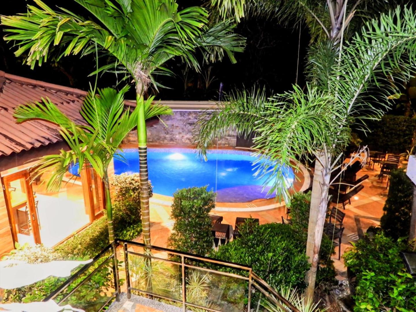 Pearl Vista De Coron Resort Hotel Exterior photo